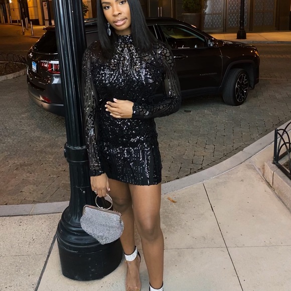 beautiful black sequin bodycon dress  ! Worn 1x on my 21st birthday ! - Picture 1 of 3
